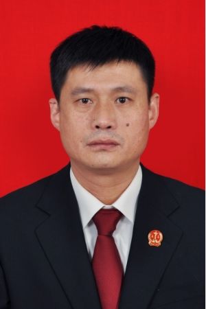 仝义杰