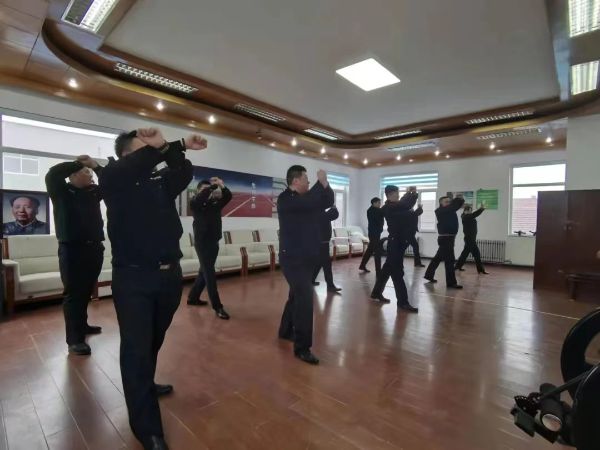 铁警11